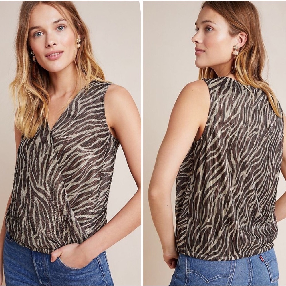 🆕 ERI + ALI Kasi Shimmer Surplice Pullover Top